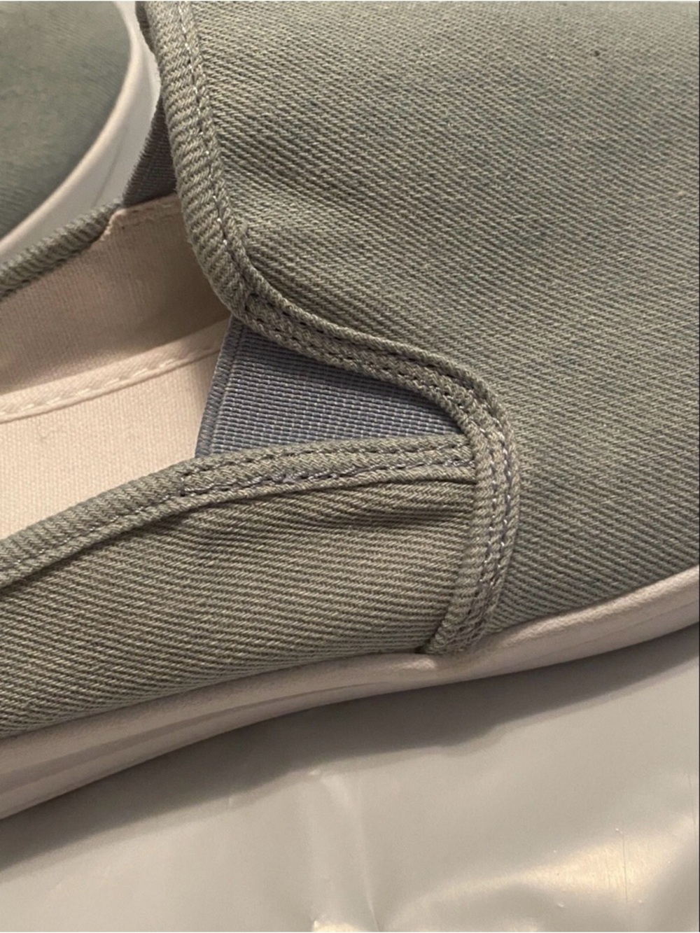Comfortview Camellia Denim Fabric Upper Sneaker - Light Blue Size 11WW - Picture 7 of 7